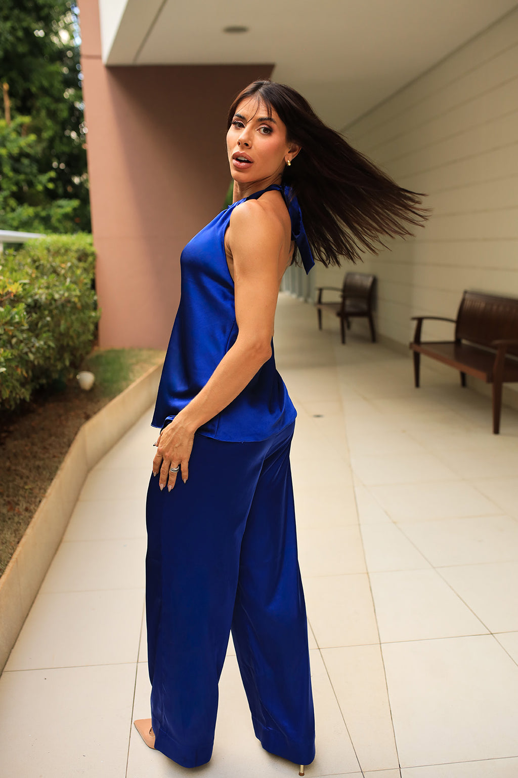 Calça Pantalona Ana Cetim Azul Royal